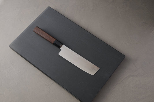 ステンレス包丁とは？鋼製との違い・最初の1本におすすめは？