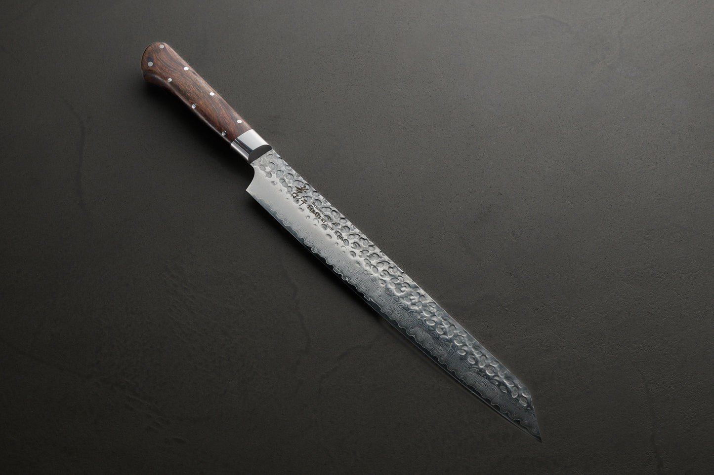 堺孝行｜33層槌目ダマスカス杉原モデル｜剣型柳刃包丁｜ 270mm｜デザートアイアンウッド